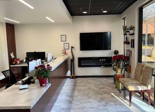 Famil Dental waiting room in Folsom, CA